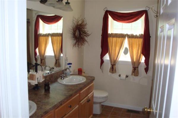 8 Mark Newton Road Westminster, MA 01473 - Photo 18 of 20 Gallery Image 18