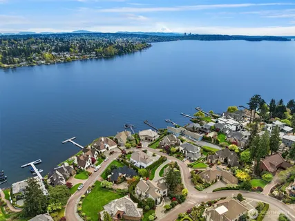 $4,999,000 | 8496 Northeast Woodland Cove Drive, Kirkland, WA 98034
