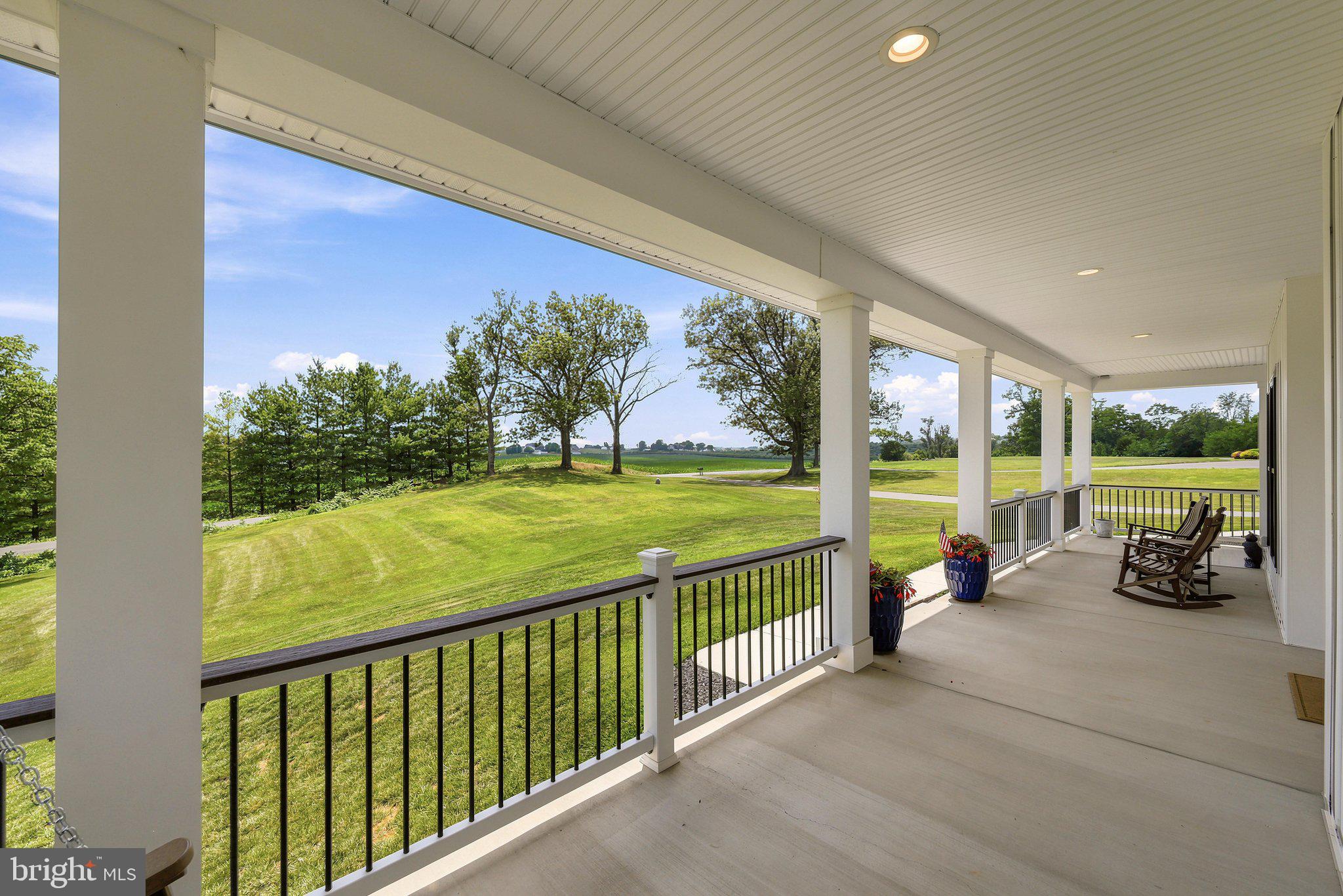 640 Grim Road Stephens City, VA 22655 - Photo 6 of 32 Front Porch View