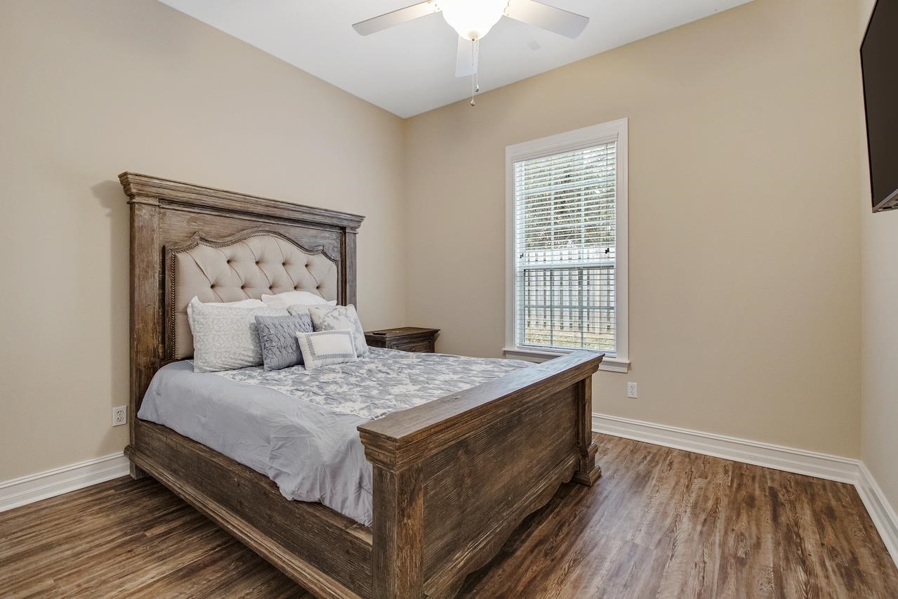 1631 Osprey Pointe Drive Tallahassee, FL 32308 - Photo 2 of 36