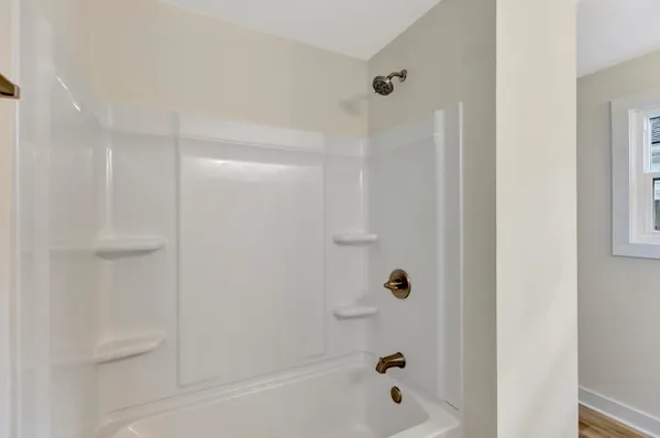$2,090 | 6961 Raymond Avenue, North Charleston, SC 29406