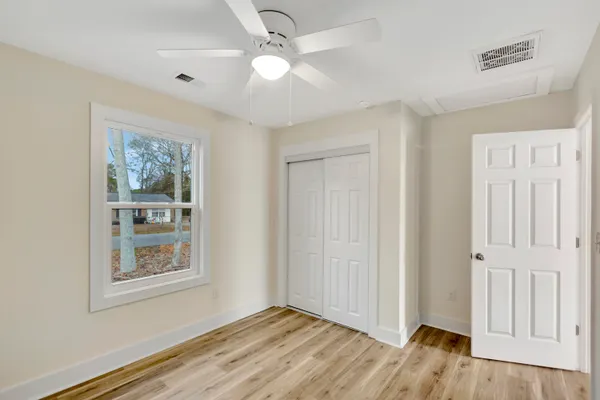 $2,090 | 6961 Raymond Avenue, North Charleston, SC 29406
