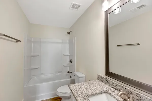 $2,090 | 6961 Raymond Avenue, North Charleston, SC 29406