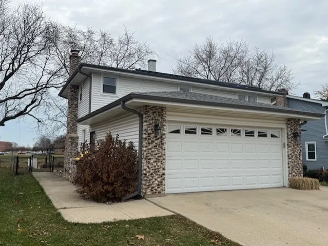 $494,900 | 969 Dearborn Circle, Carol Stream, IL 60188