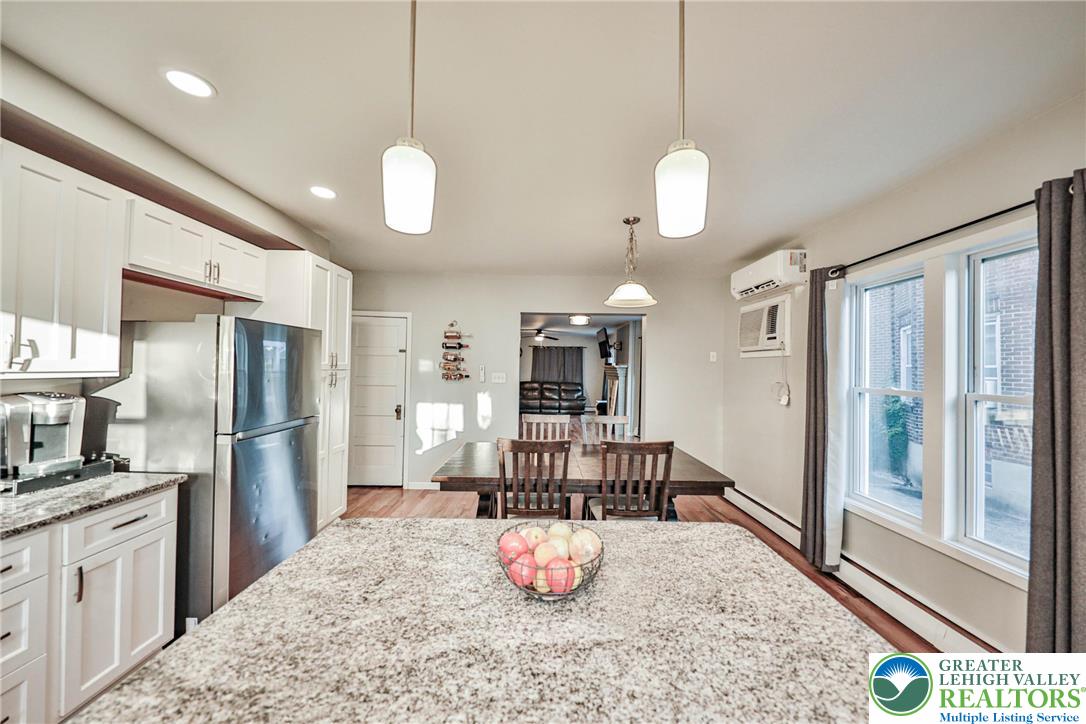 227 Ridge Street Emmaus, PA 18049 - Photo 8 of 37 Gallery Image 8