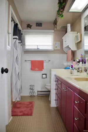 $315,000 | 216 West 28th Street, Jasper, IN 47546