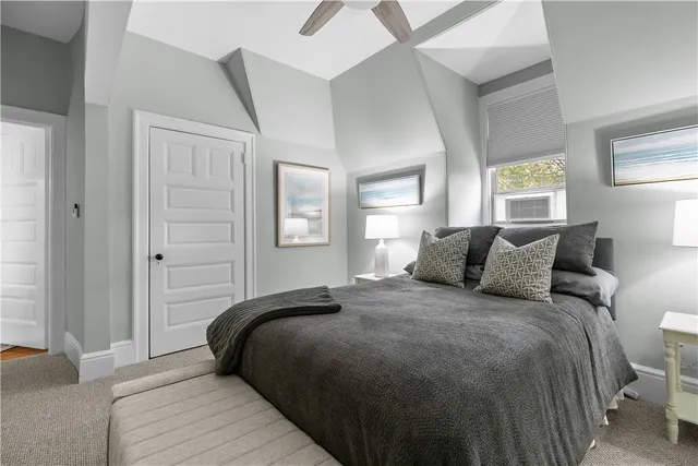 $2,995 | 434 Bellevue Avenue, Unit 3A, Newport, RI 02840