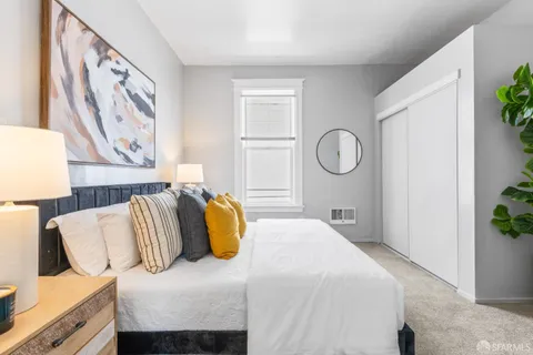 $1,250,000 | 1762-1764 Quesada Avenue, San Francisco, CA 94124