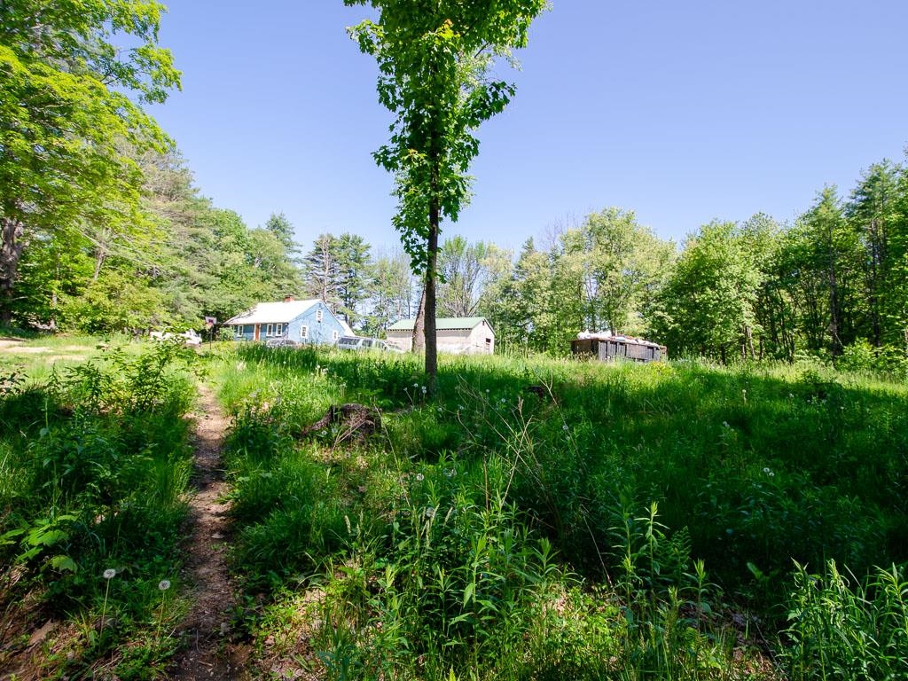 304 North Road Epsom, NH 03234 - Photo 38 of 40