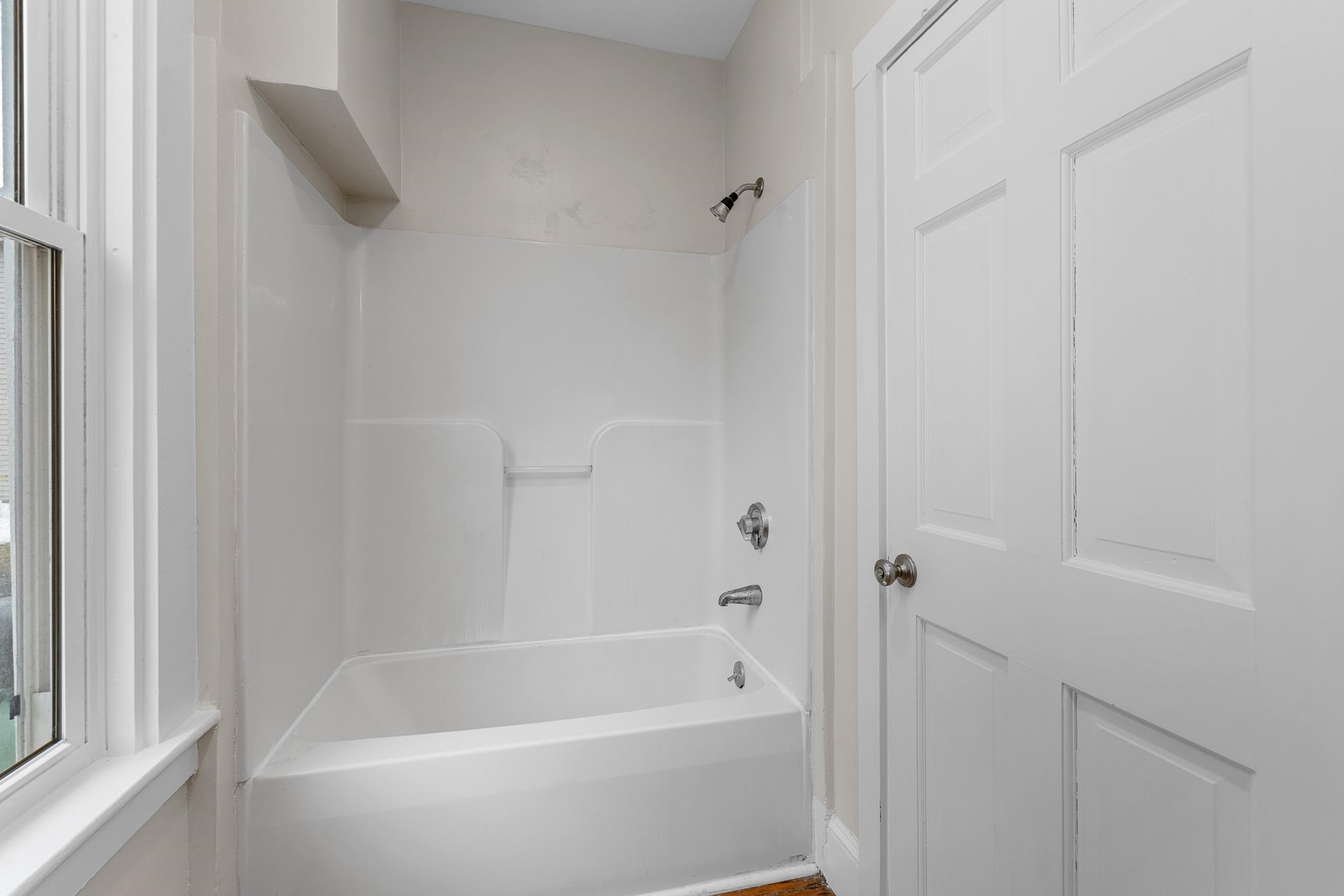 157 Summer Street Hartford, VT 05001 - Photo 30 of 52