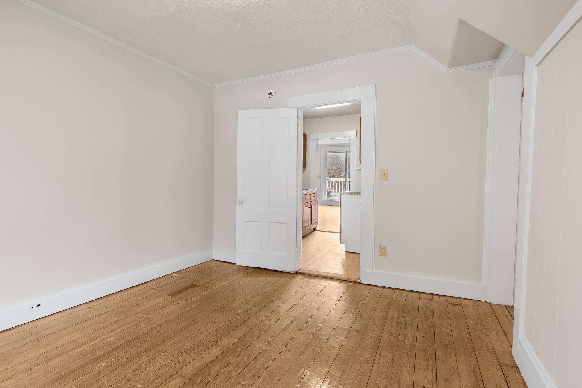 157 Summer Street Hartford, VT 05001 - Photo 39 of 52