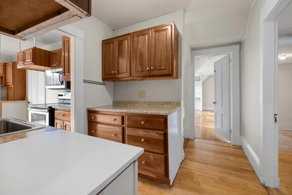 $530,000 | 157 Summer Street, Hartford, VT 05001