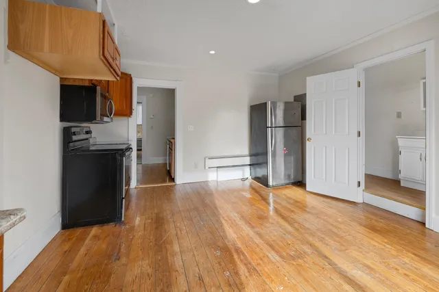 $530,000 | 157 Summer Street, Hartford, VT 05001