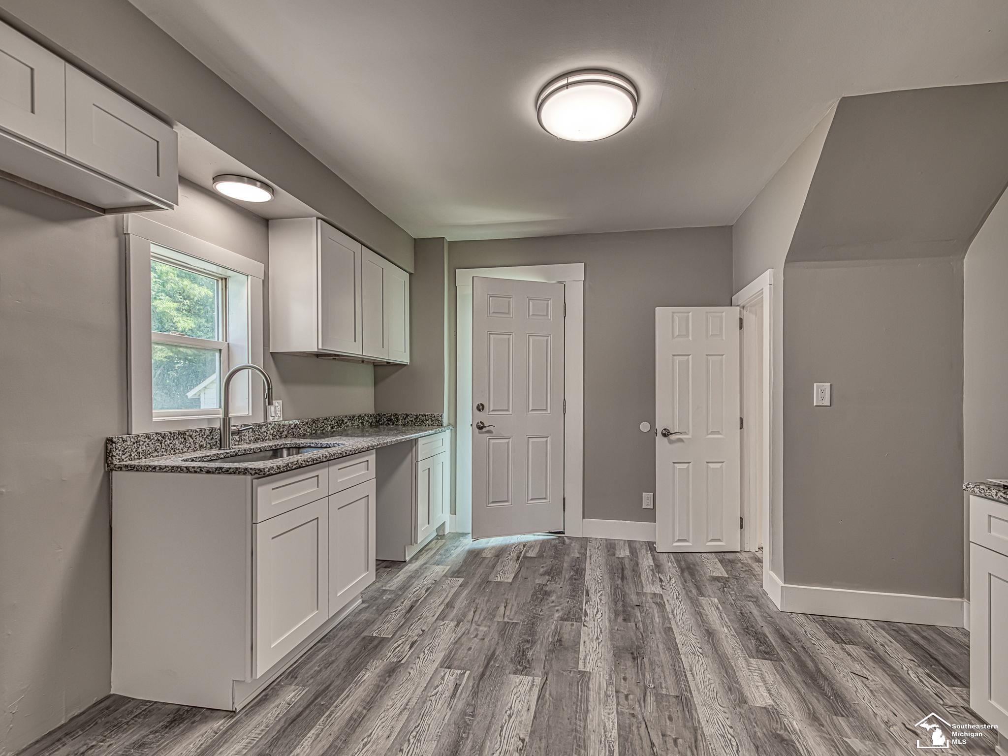 1105 Clinton Road Jackson, MI 49202 - Photo 11 of 27
