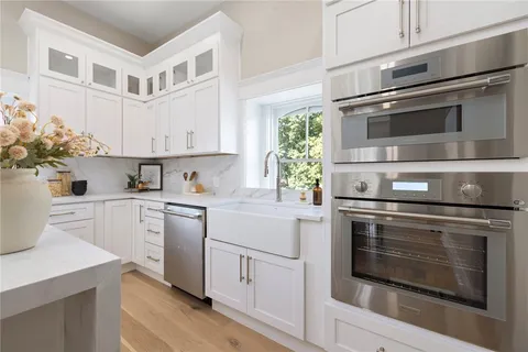 $1,690,000 | 41 School Street, Unit 3, Newport, RI 02840