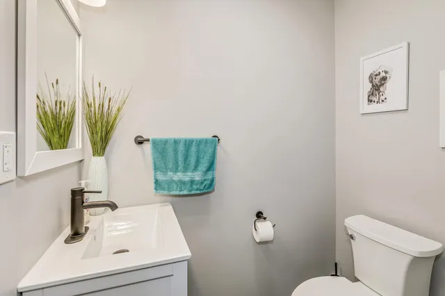 $389,900 | 37621 Hawthorne Avenue, North Branch, MN 55056