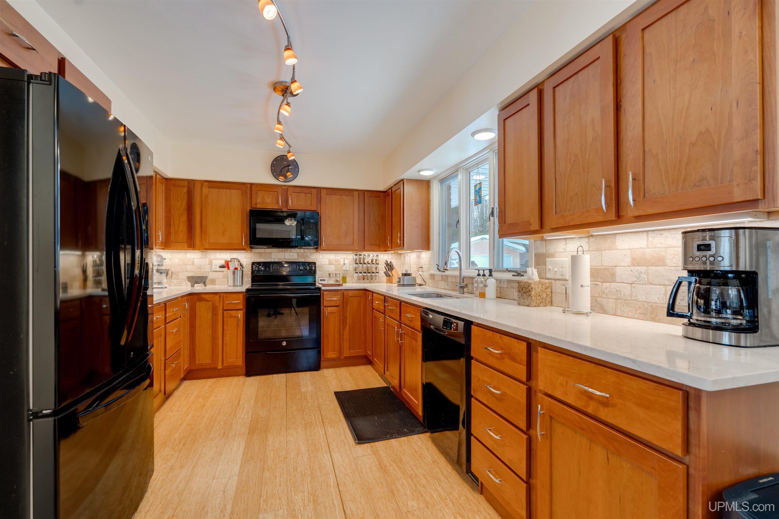 7888 Island Lake Road Manistique, MI 49854 - Photo 8 of 74