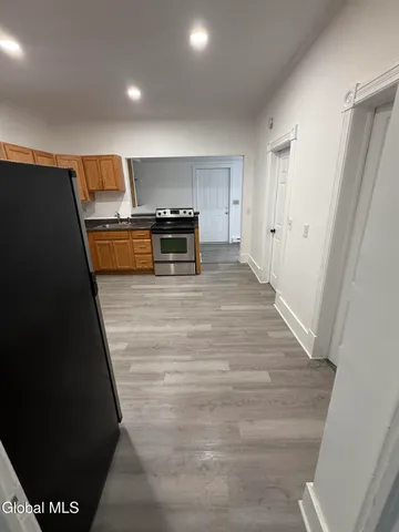 $185,000 | 477 9th Avenue, Troy, NY 12182