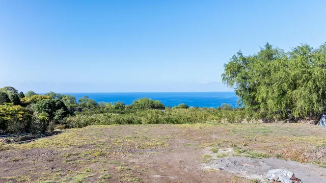 $499,000 | 82-1183 Lot Road, Captain Cook, HI 96704