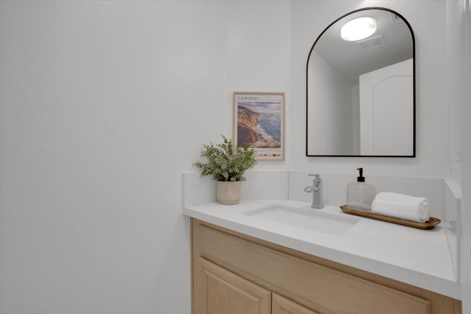 4101 Evolution Way Modesto, CA 95356 - Photo 14 of 39