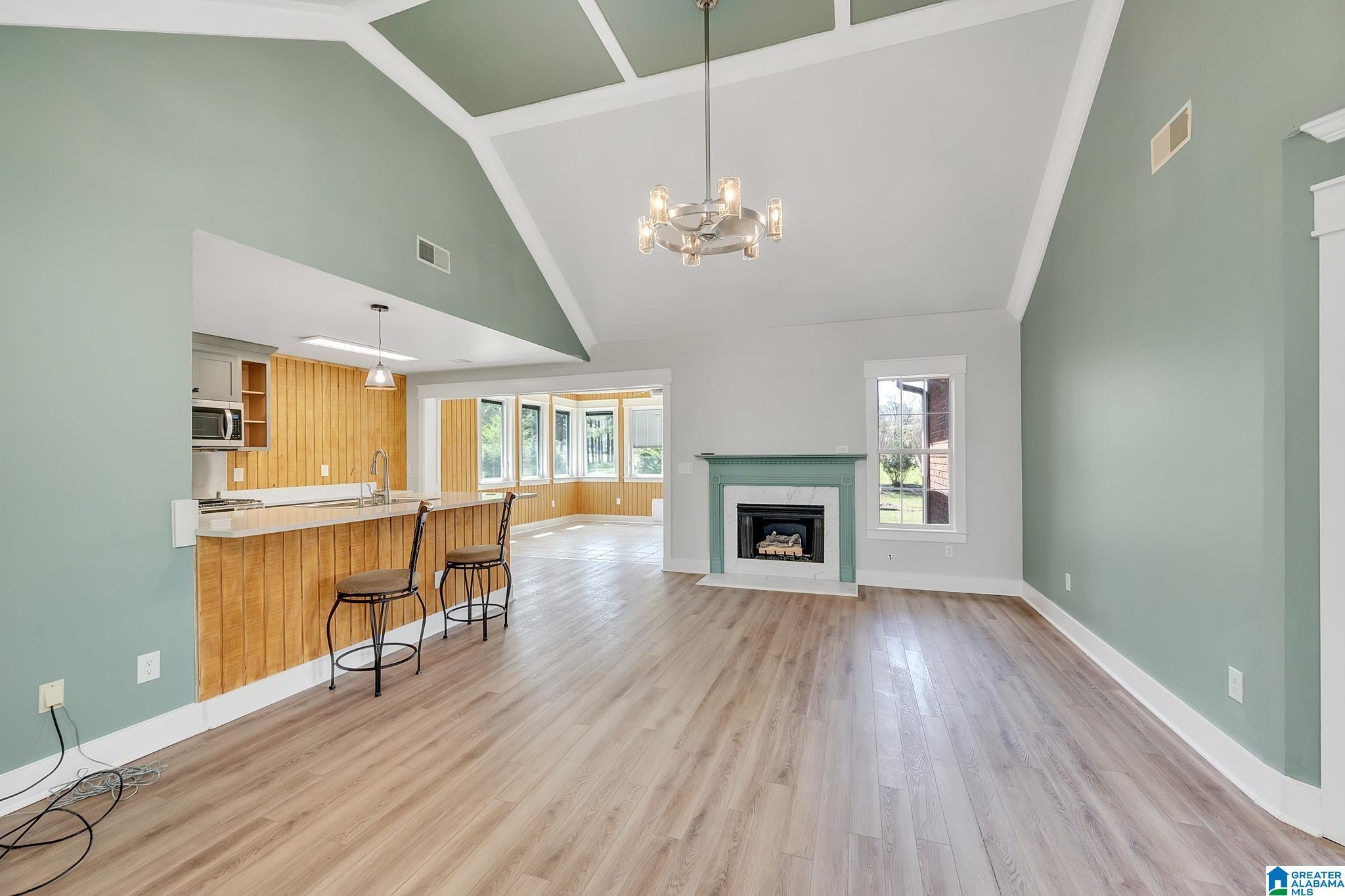 125 Hickory Point Drive Helena, AL 35080 - Photo 6 of 20
