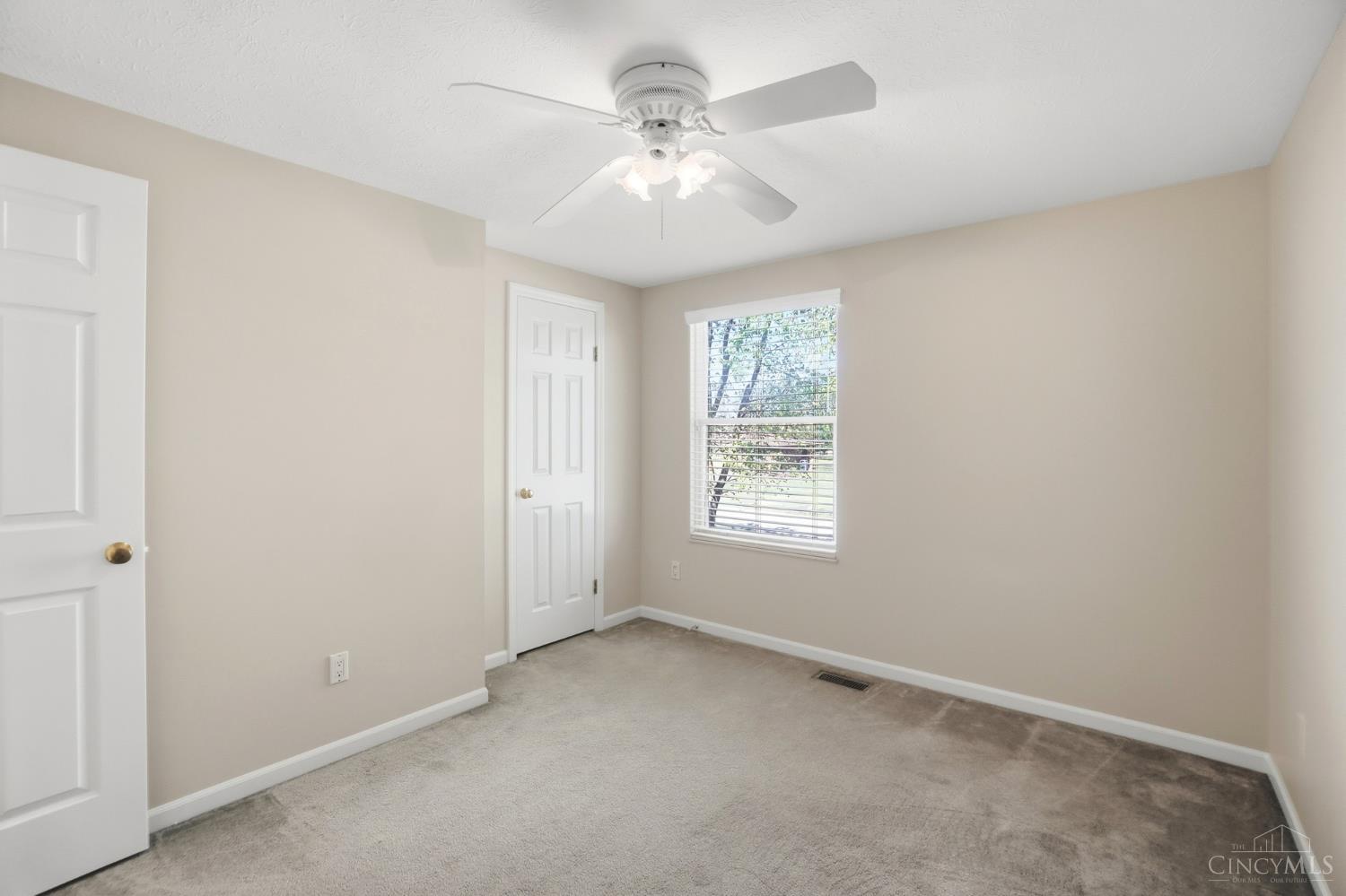 4827 Old Irwin Simpson Road Mason, OH 45040 - Photo 32 of 53