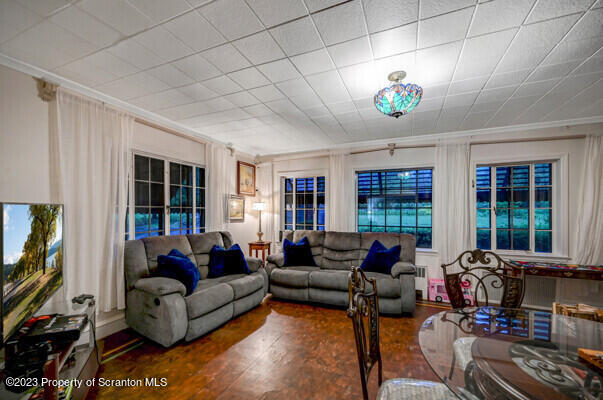 1316 State Rte 435 Moscow, PA 18444 - Photo 21 of 89 Gallery Image 21