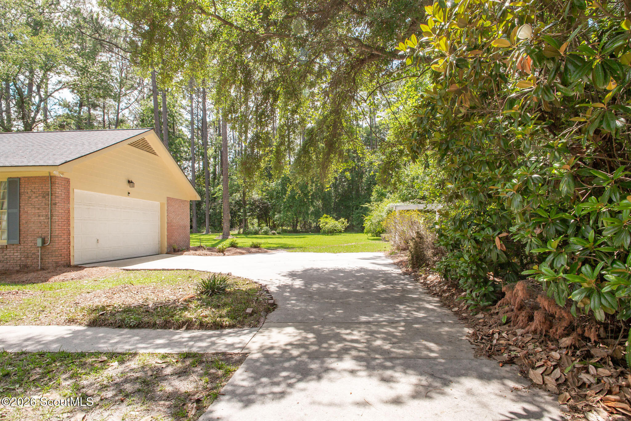 1075 Wildwood Road Waycross, GA 31503 - Photo 17 of 49 3F8A9545