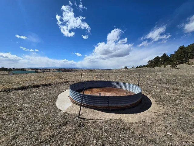 a view of a outdoor space with mountain view