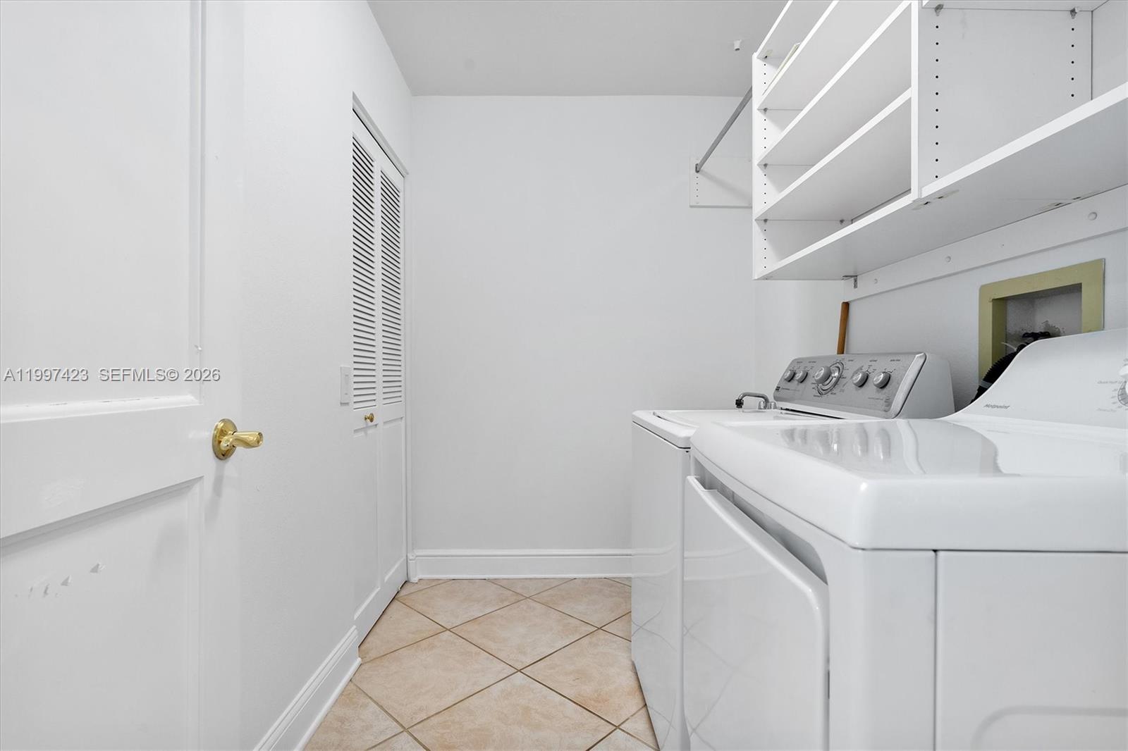 6720 Southwest 88th Terrace Pinecrest, FL 33156 - Photo 19 of 48