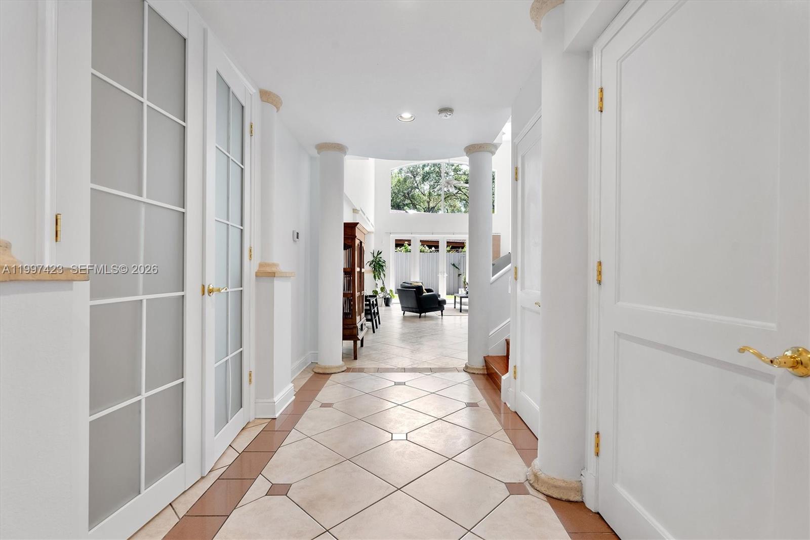 6720 Southwest 88th Terrace Pinecrest, FL 33156 - Photo 5 of 48