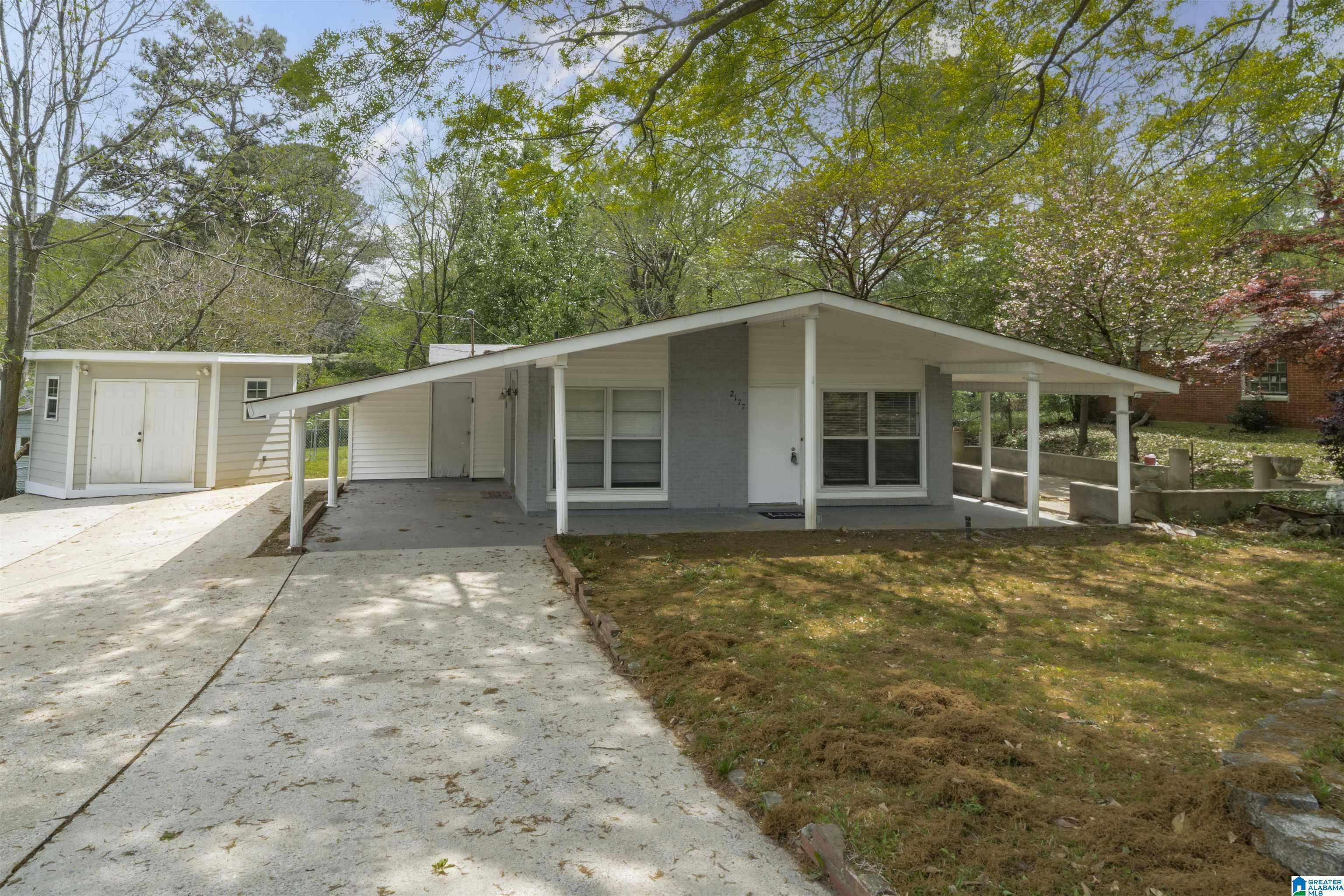 2177 Chapel Hill Road Birmingham, AL 35216 - Photo 8 of 31