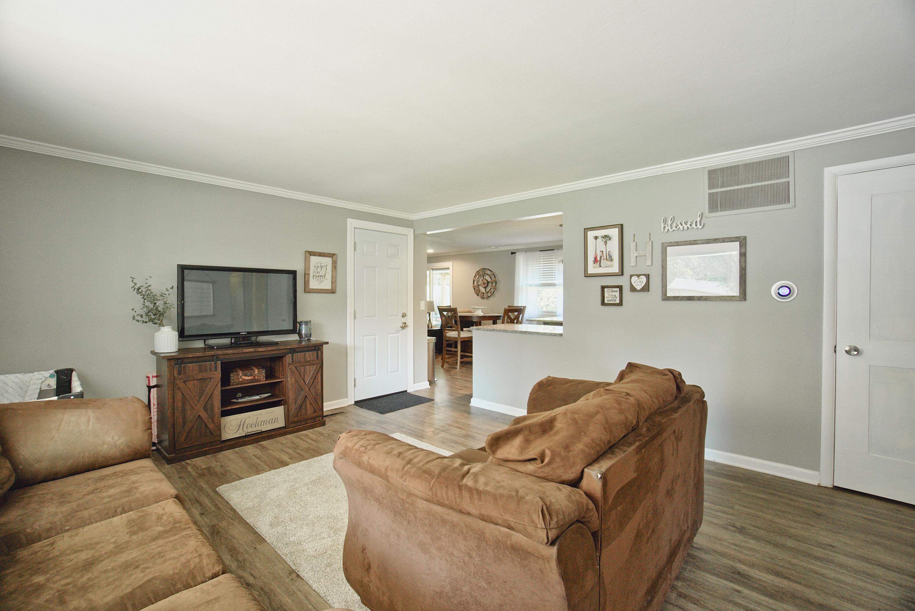 200 East Bethel Road Fairborn, OH 45324 - Photo 9 of 46