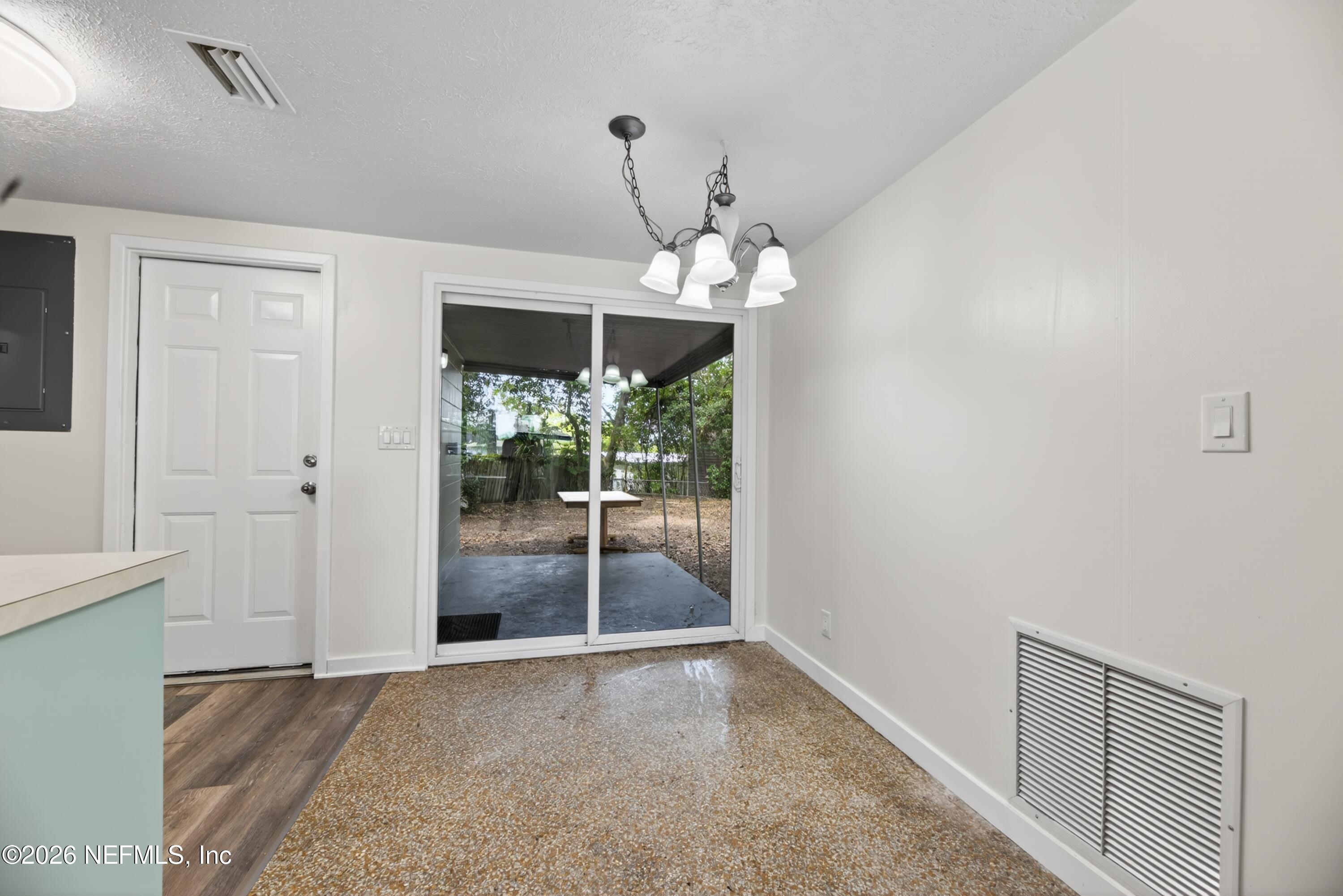 398 Toccoa Road Orange Park, FL 32073 - Photo 18 of 36 AZ3A3704