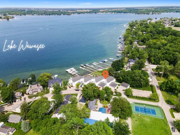 $729,000 | 10660 North Southshore Drive, Unit D3, Syracuse, IN 46567