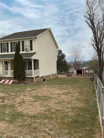 $325,000 | 124 Linville Avenue, Broadway, VA 22815