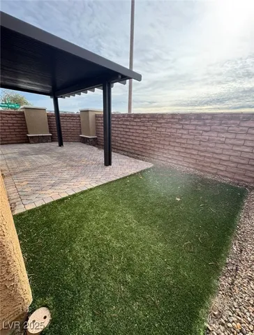 $2,100 | 7029 Placid Lake Avenue, Las Vegas, NV 89179