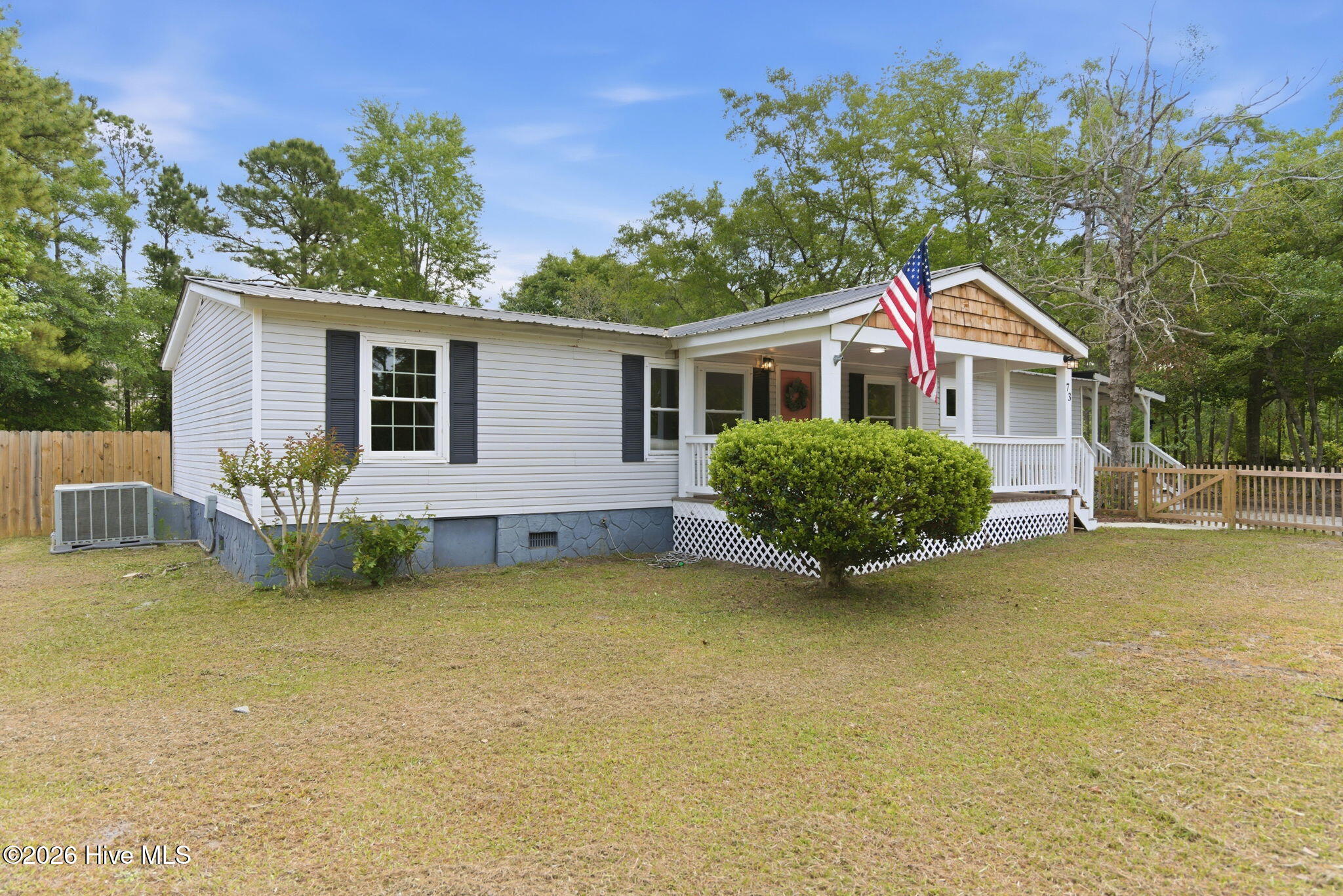 73 J E Batson Road Hampstead, NC 28443 - Photo 8 of 42 2-web-or-mls-DSC00956