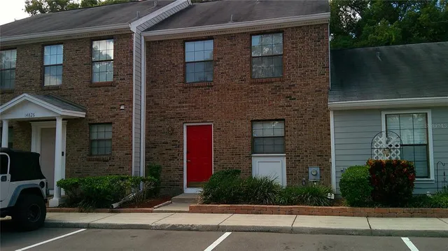 $1,750 | 14828 Winding Creek Court, Tampa, FL 33613