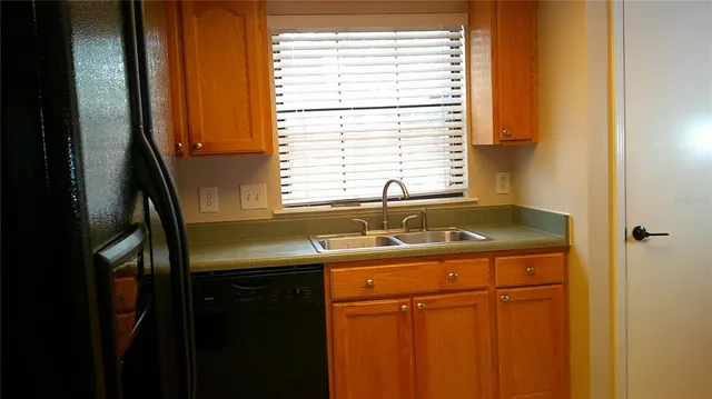 $1,750 | 14828 Winding Creek Court, Tampa, FL 33613