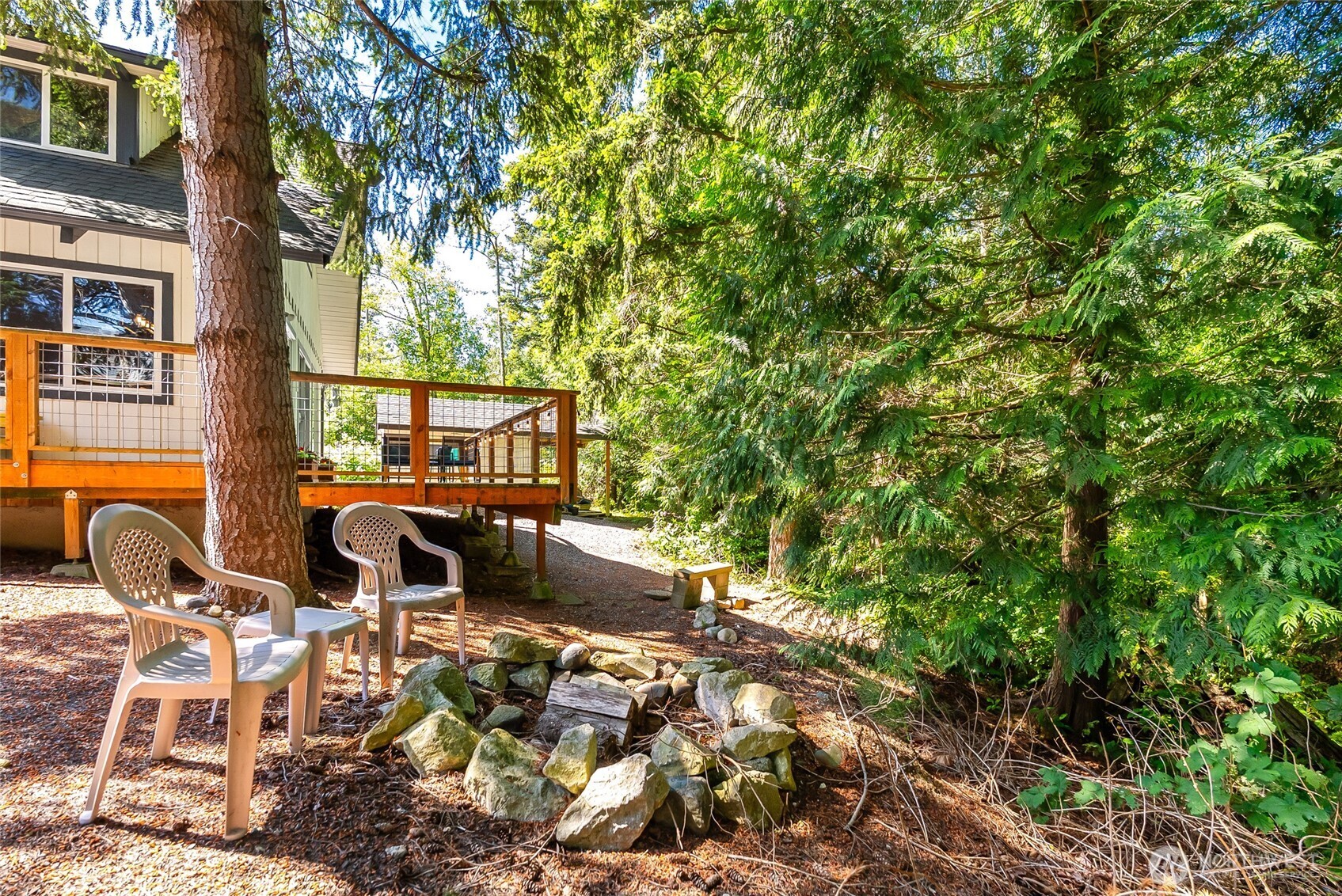 8243 Chilliwack Road Blaine, WA 98230 - Photo 32 of 40 Gallery Image 32