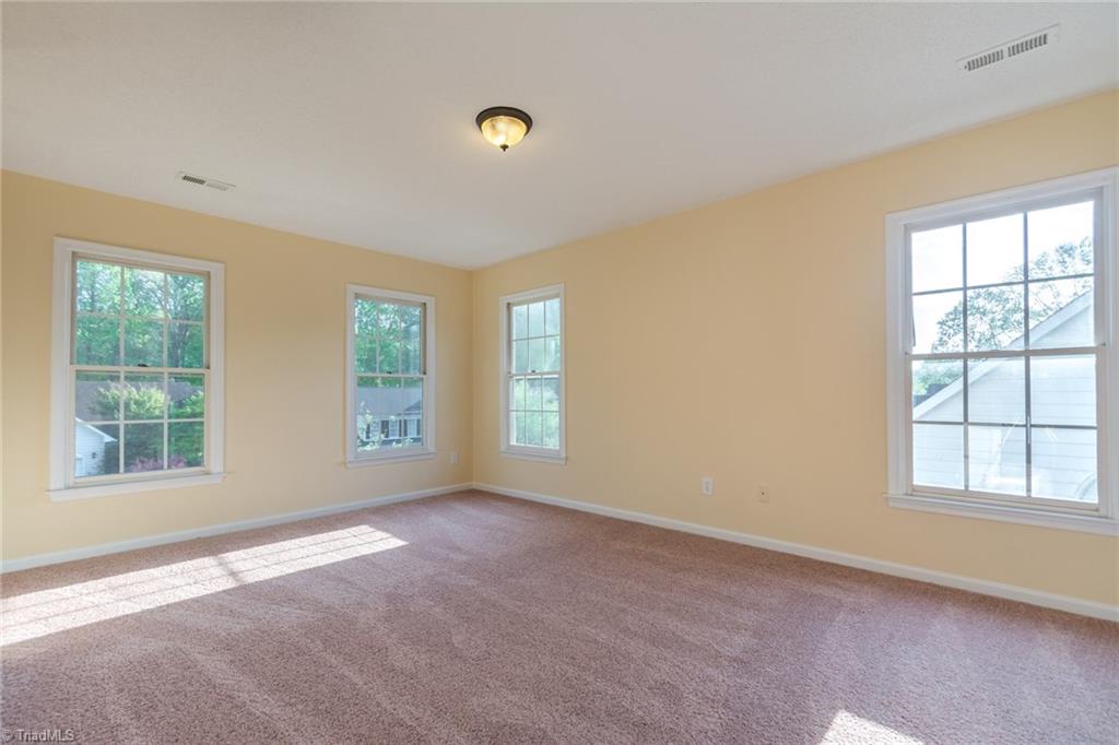 6302 High View Road Greensboro, NC 27410 - Photo 9 of 15 Gallery Image 9