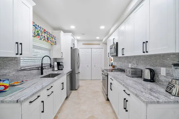 $975,000 | 4161 South Us Highway, Unit G2, Jupiter, FL 33477