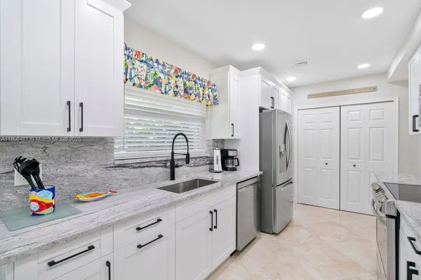 $975,000 | 4161 South Us Highway, Unit G2, Jupiter, FL 33477