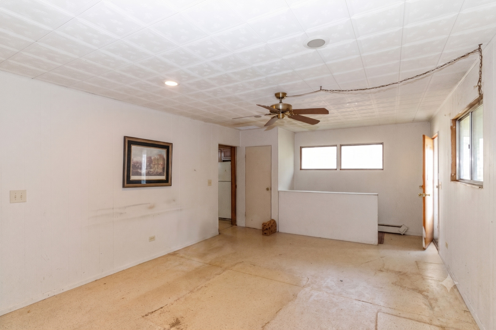 514 Locust Street Elgin, IL 60123 - Photo 5 of 24
