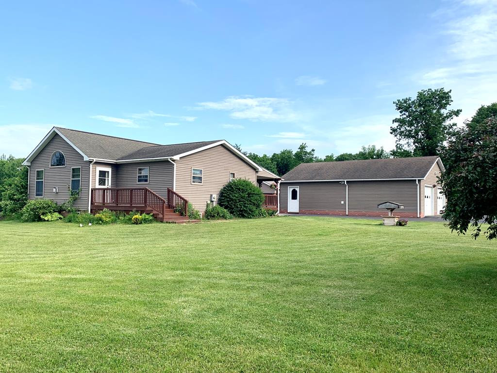 208 Anderson Road Plattsburgh, NY 12901 - Photo 1 of 35 Gallery Image 1