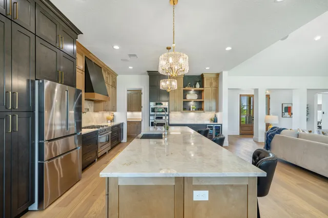 $924,800 | 10343 Sunny Mdw Drive, Chappell Hill, TX 77426