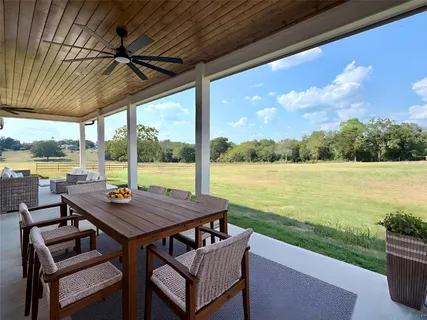 $915,000 | 10343 Sunny Mdw Drive, Chappell Hill, TX 77426