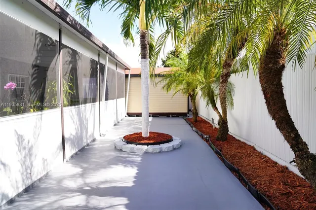 $675,000 | 14220 Southwest 53rd Street, Miami, FL 33175