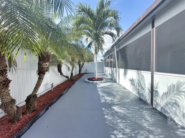 $675,000 | 14220 Southwest 53rd Street, Miami, FL 33175